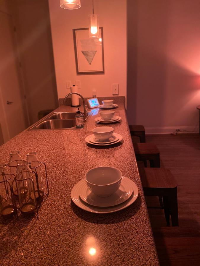 Industrial Smart Home Apartment In The Center Of Downtown Memphis Bagian luar foto