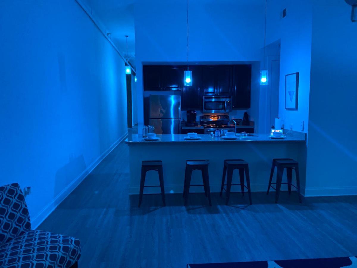 Industrial Smart Home Apartment In The Center Of Downtown Memphis Bagian luar foto